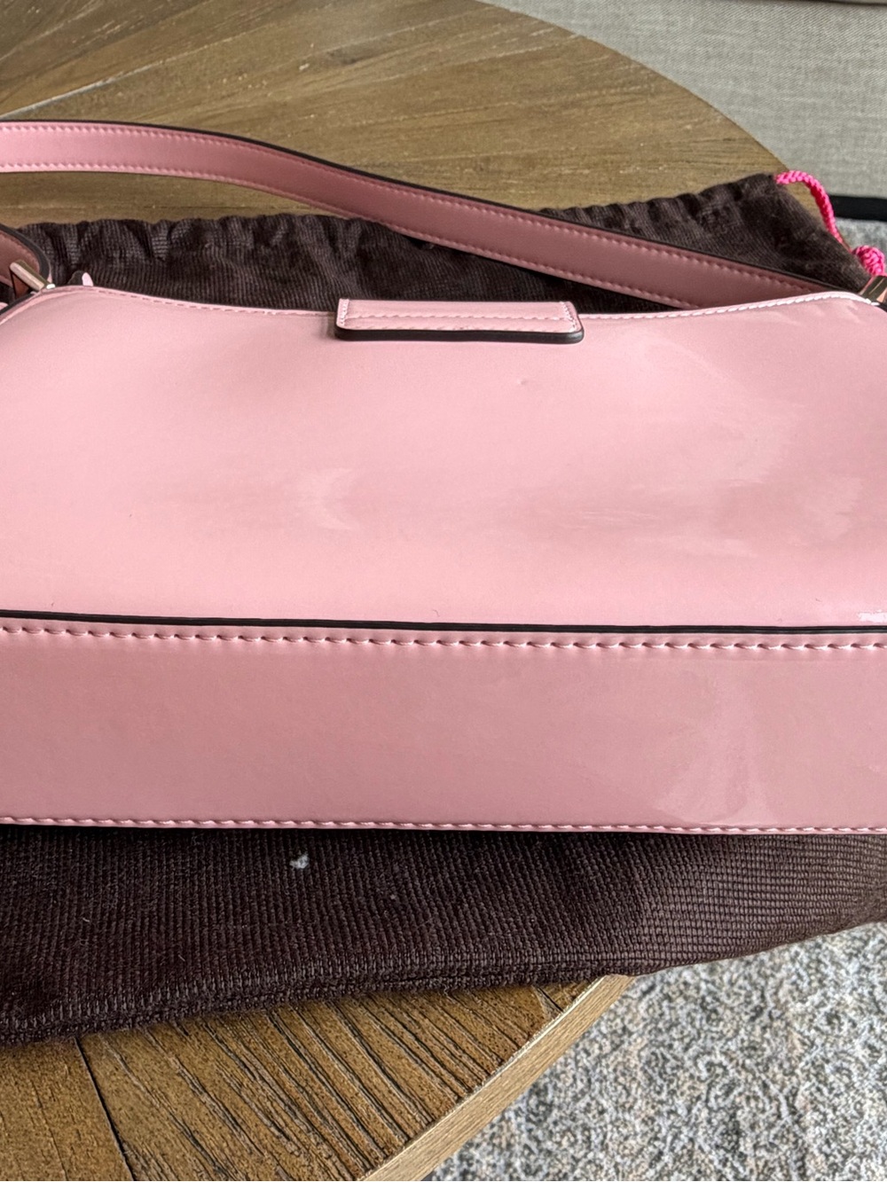Kate Spade Reegan Small Shoulder Bag - Picture 4 of 7